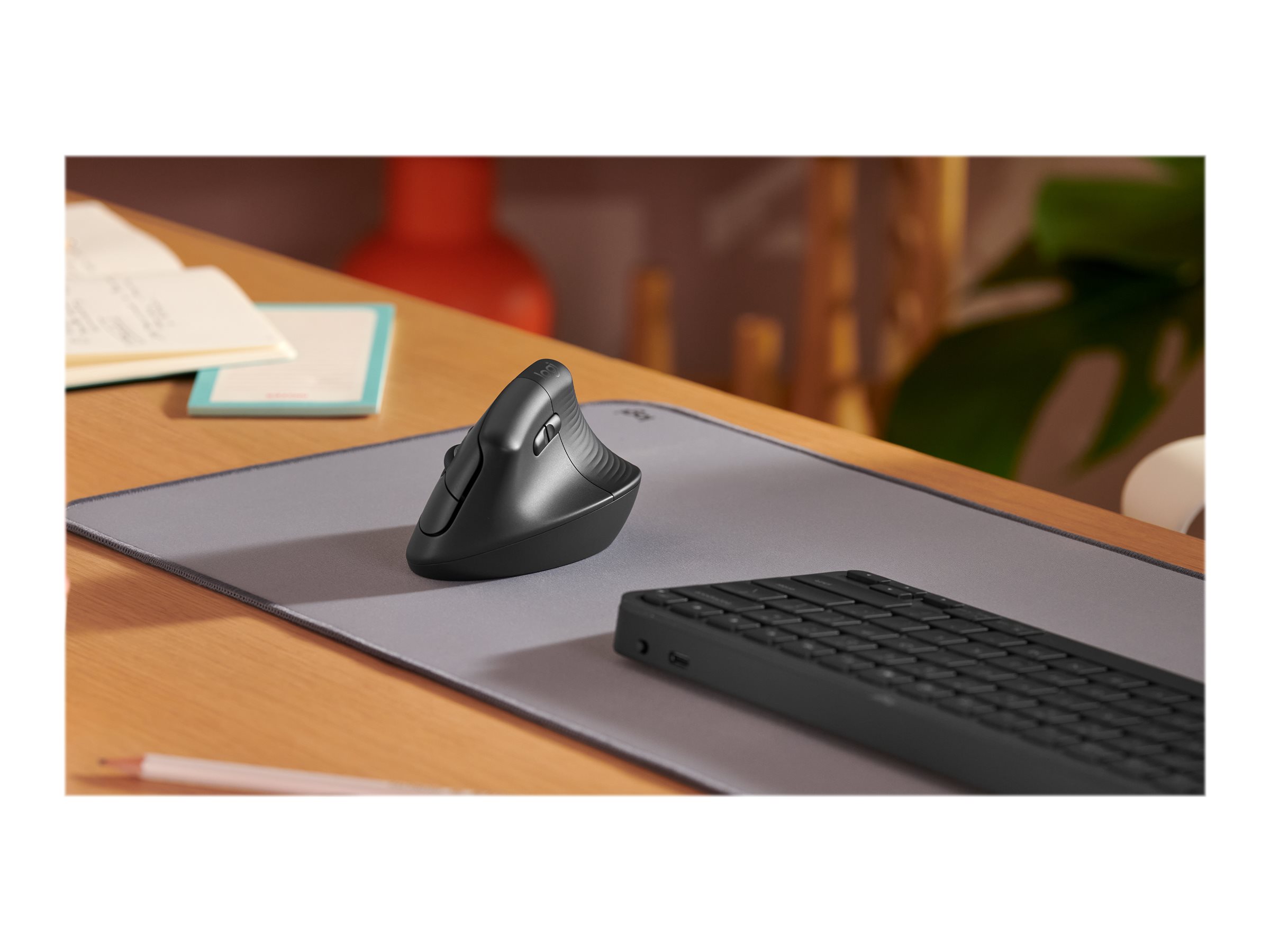 Logitech Lift Vertical Ergonomic Mouse - Ratón vertical inalámbrico Bluetooth - 6 botones - 2.4 GHz - Logi Bolt - grafito
